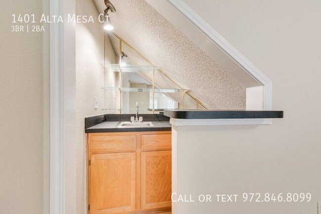 1401 Alta Mesa Ct in Mesquite, TX - Building Photo - Building Photo