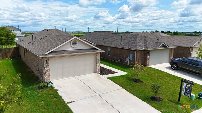 property at 1112 Fairhaven Gtwy