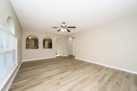 4499 Woodley Creek Rd in Jacksonville, FL - Building Photo - Building Photo