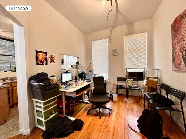 property at 938 Amsterdam Ave