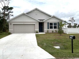 1375 Valencia St SE in Palm Bay, FL - Building Photo