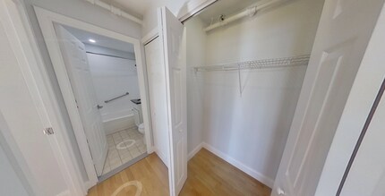 1390 Columbia Rd in Boston, MA - Building Photo - Building Photo