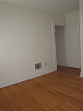 744 Allen St in Syracuse, NY - Building Photo - Building Photo