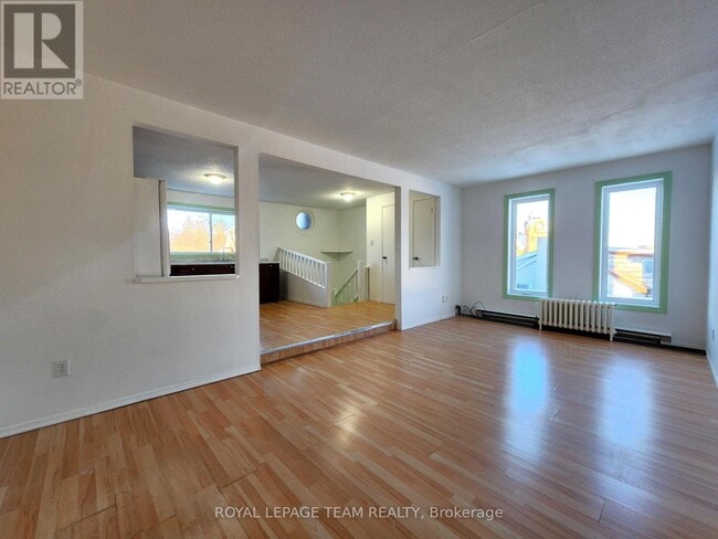 property at 50 Madawaska St