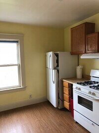 222 Sherman Pl, Unit 2 - 4