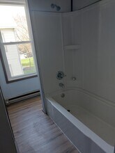 511 E Main St, Unit 2 in Bath, PA - Building Photo - Building Photo