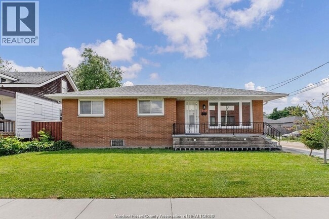 property at 979 ARTHUR  LOWER