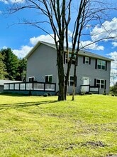 228 Cranberry Dr in Blakeslee, PA - Building Photo - Building Photo