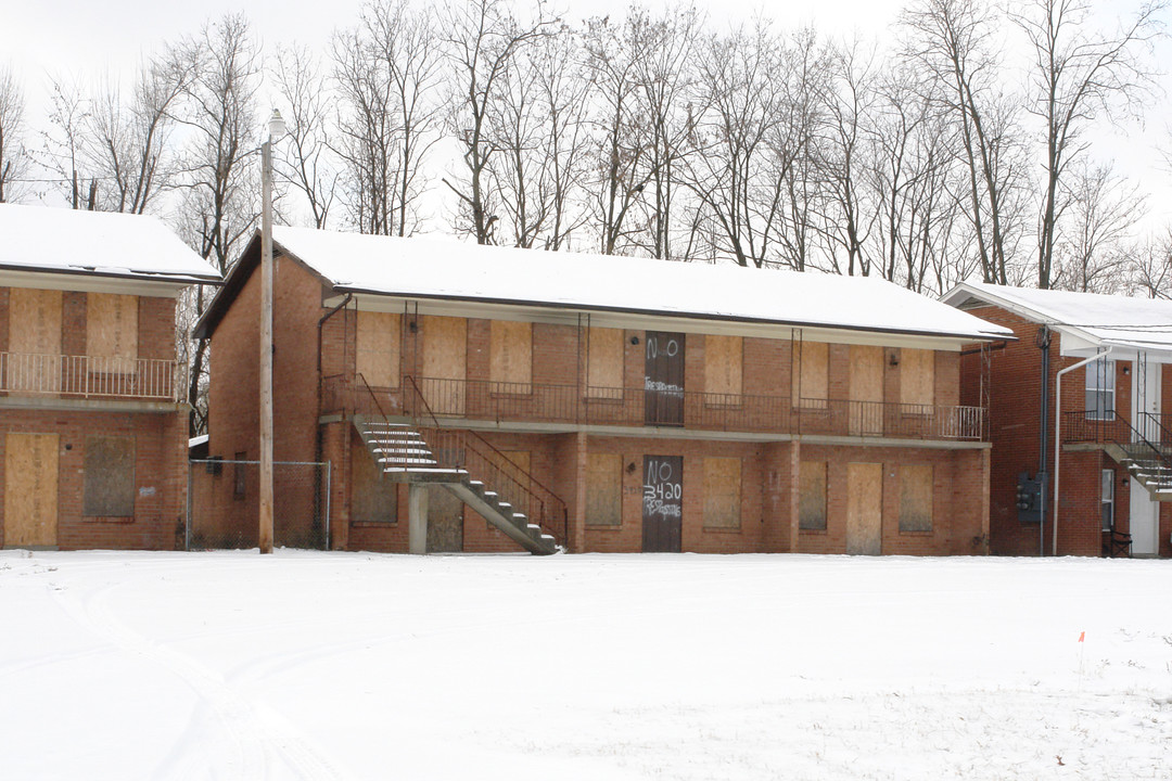 3420 Shagbark Rd in Louisville, KY - Foto de edificio