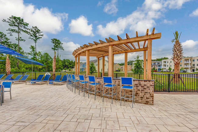 Crowne at 170 in Bluffton, SC - Building Photo - Building Photo