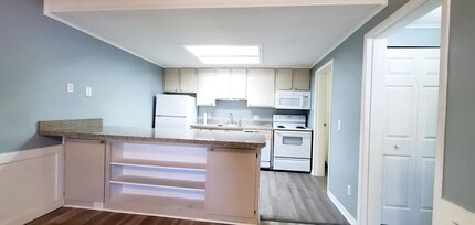 560 7th Pl in Vero Beach, FL - Building Photo - Building Photo