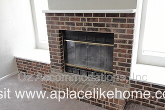 4934 Appleton Ave in Kansas City, MO - Building Photo - Building Photo