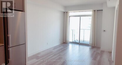 195 Bonis Ave in Toronto, ON - Building Photo - Building Photo