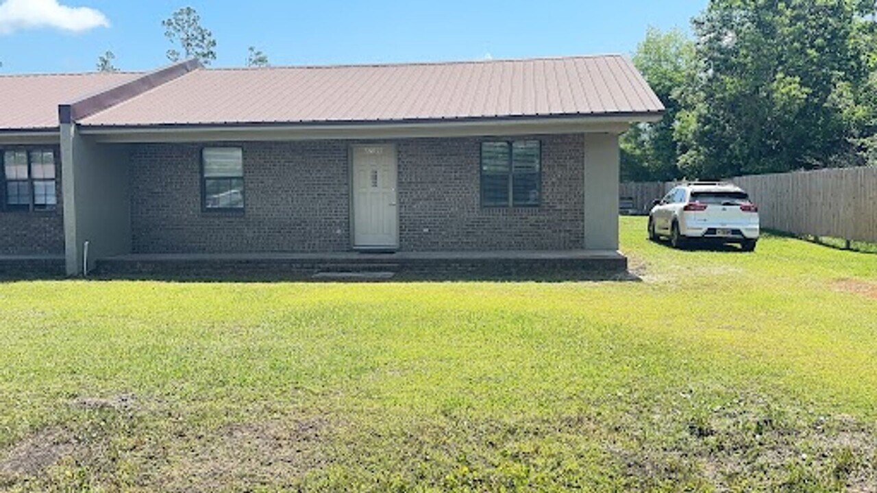 2730 Twilight Ave in Panama City, FL - Building Photo