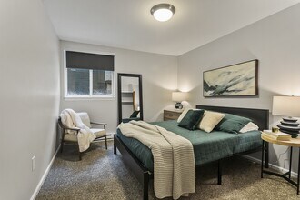 The Highlands Apartments in Grand Rapids, MI - Building Photo - Building Photo