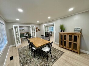 103 Poinsettia Dr in Simpsonville, SC - Building Photo - Building Photo