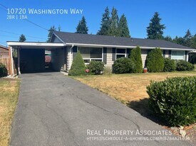 10720 Washington Way in Everett, WA - Building Photo