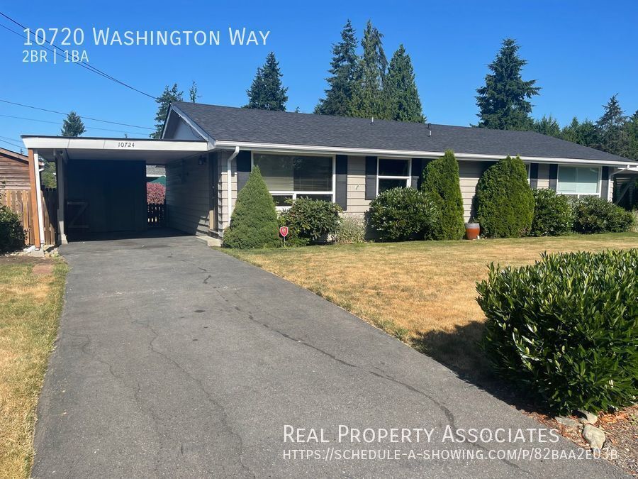 10720 Washington Way in Everett, WA - Building Photo