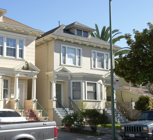 1026 Linden St in Oakland, CA - Foto de edificio - Building Photo