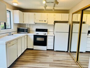 29460 SW Volley St in Wilsonville, OR - Building Photo - Building Photo