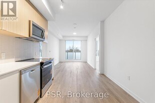 4365 Bloor St W in Toronto, ON - Building Photo