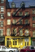 32 Water Street in New York, NY - Building Photo - Building Photo