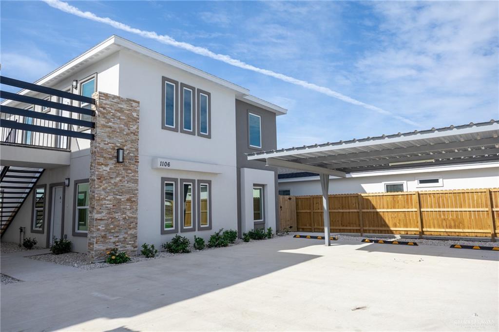 17 Cooper Ln in San Juan, TX - Building Photo