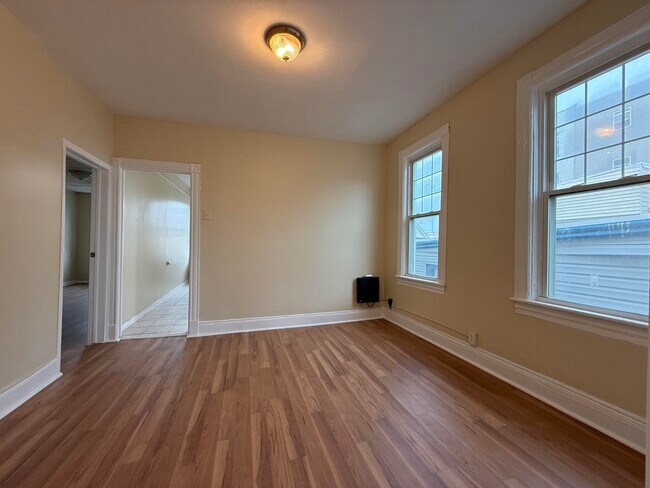 816 19th St in Union City, NJ - Building Photo - Building Photo