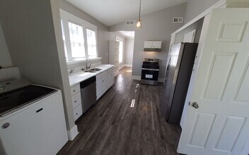 668 Stonewall St in Memphis, TN - Building Photo - Building Photo