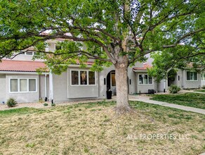 2365 Perry St in Denver, CO - Building Photo - Building Photo