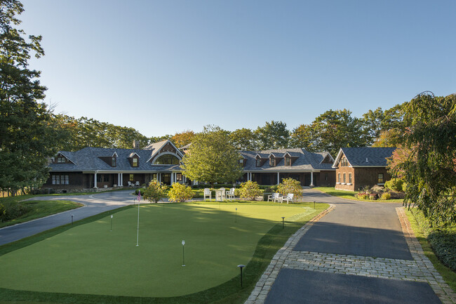 260 Ocean Ave in Kennebunkport, ME - Building Photo - Building Photo