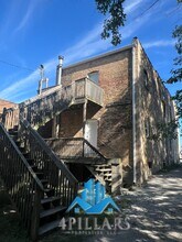 803 E Chicago Ave-Unit -1R in East Chicago, IN - Foto de edificio - Building Photo