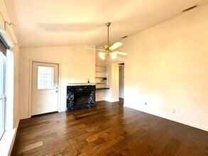 13222 Pebblewalk Cir N in Houston, TX - Building Photo - Building Photo