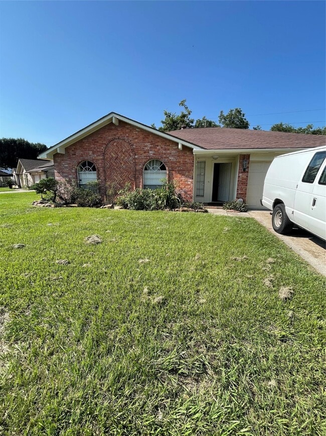 property at 3246 Bolton Gardens Dr