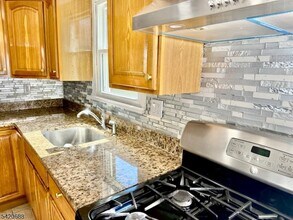 30 Cottage Pl in Garfield, NJ - Building Photo - Building Photo