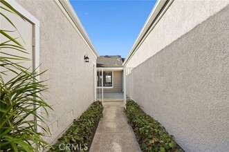 24432 Moonfire Dr in Dana Point, CA - Building Photo - Building Photo