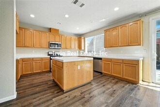 5344 Gold Creek Cir in Discovery Bay, CA - Building Photo - Building Photo