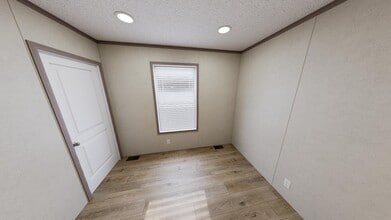 5512 Patriots Ln in Kalamazoo, MI - Building Photo - Building Photo