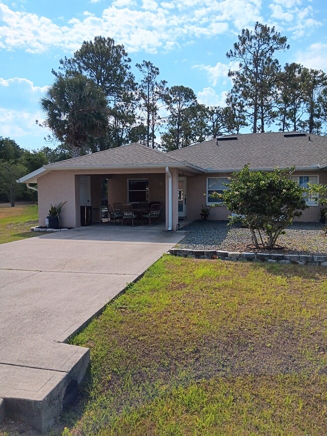 3 Wheel Pl in Palm Coast, FL - Building Photo - Building Photo