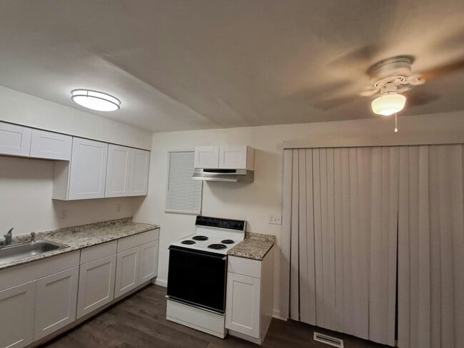 property at 3532 Dorham Pl