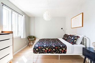 1616 NW Northrup St in Portland, OR - Building Photo - Building Photo