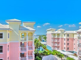 2051 SE 3rd St in Deerfield Beach, FL - Building Photo