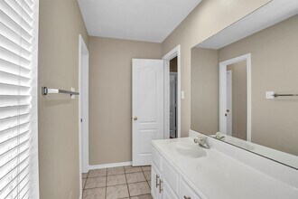 4407 Magnolia Ln in Sugar Land, TX - Building Photo - Building Photo