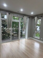 7428 N Rogers Ave in Chicago, IL - Building Photo - Building Photo