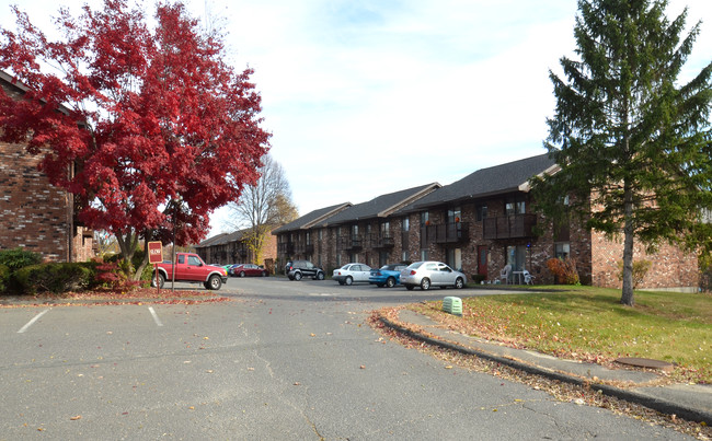 Meadow Village in Westfield, MA - Building Photo - Building Photo