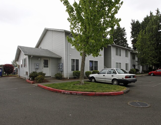 Orchard View Apartments in Salem, OR - Foto de edificio - Building Photo