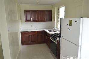 843 Kapahulu Ave in Honolulu, HI - Building Photo