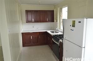 property at 843 Kapahulu Ave