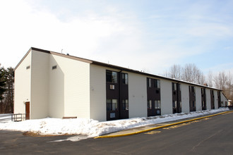 Bishop Hubbard Senior Apartments in Clifton Park, NY - Building Photo - Building Photo