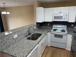 318 Crooked Pine Trail in Crestview, FL - Building Photo - Building Photo